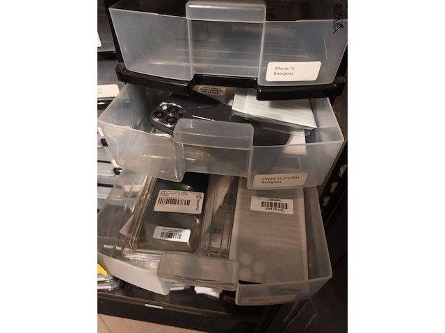 Lot 100 - sorteertorens met iphone backglass. 3 stuks - afbeelding 6 van  6