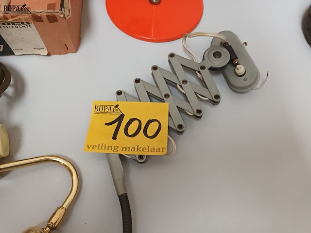 Lot 100 - vintage verlichting. 3 stuks - afbeelding 3 van  6