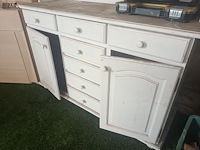 Lot 100 - witte buffetkast - afbeelding 2 van  5