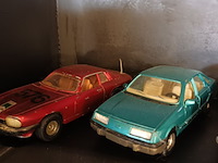 Lot 101 - corgi auto’s op schaal. 8 stuks - afbeelding 2 van  8