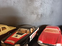 Lot 101 - corgi auto’s op schaal. 8 stuks - afbeelding 5 van  8