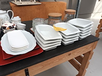 Lot 101 - divers keukengerei - afbeelding 1 van  3