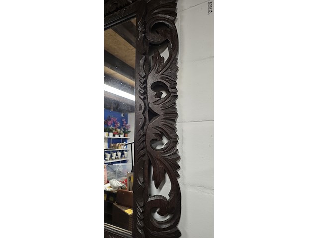 Lot 101 - gesculpteerde jachtspiegel - afbeelding 4 van  4