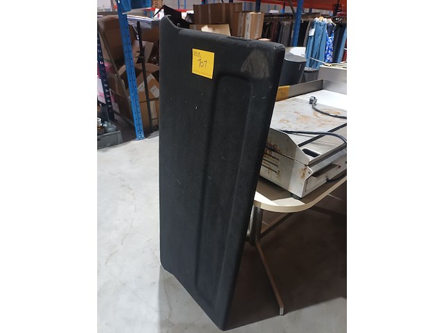 Lot 101 - hoedenplank - afbeelding 3 van  3