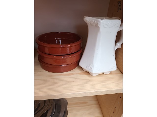 Lot 101 - keukenmateriaal - 9 stuks - afbeelding 8 van  8