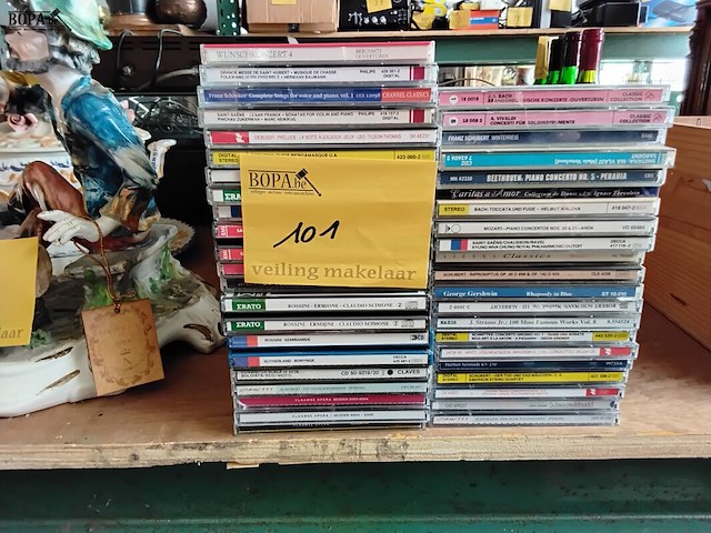 Lot 101 - lot cd's klassieke muziek en opera beethoven, mozart, rossin - afbeelding 4 van  4