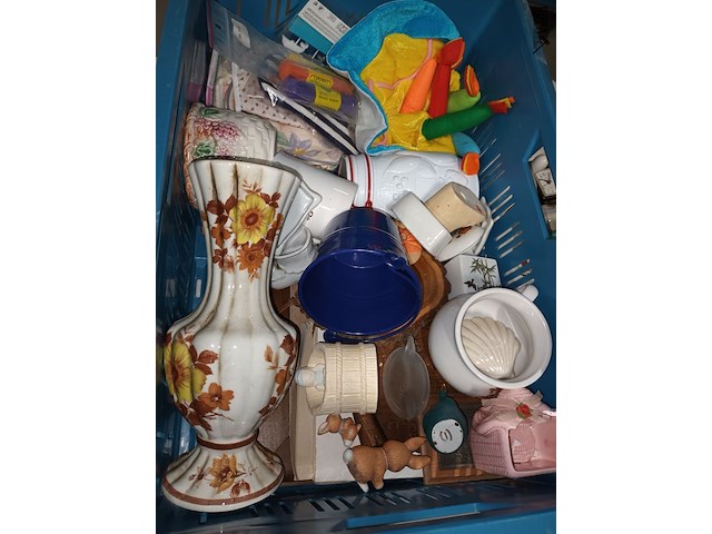 Lot 101 - lot decoratie - afbeelding 5 van  5