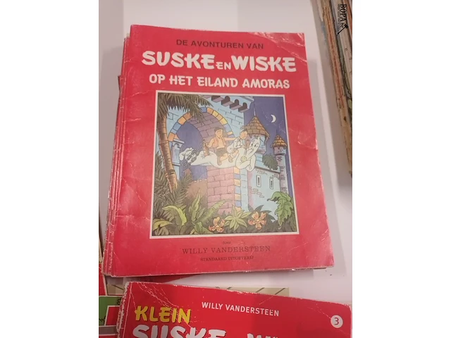 Lot 101 - strips suske en wiske. 25 stuks - afbeelding 6 van  6