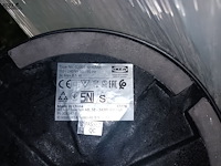 Lot 101 - vloerlampen ikea zwart. 7 stuks - afbeelding 4 van  4