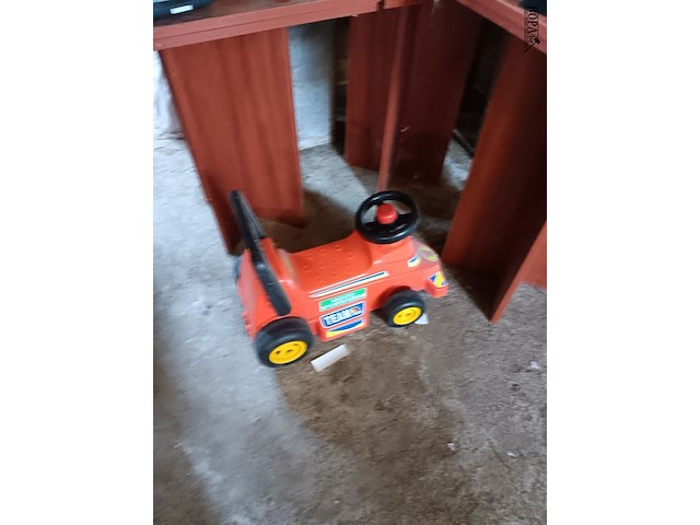 Lot 102 - camions en kraantjes. 10 stuks - afbeelding 2 van  10