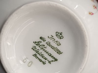 Lot 102 - divers koffieservies. 36 stuks - afbeelding 4 van  5