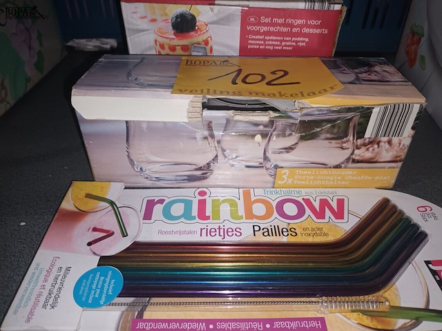 Lot 102 - keukengerei. 5 stuks - afbeelding 2 van  5