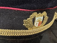 Lot 102 - letland 2 kepies - afbeelding 3 van  4