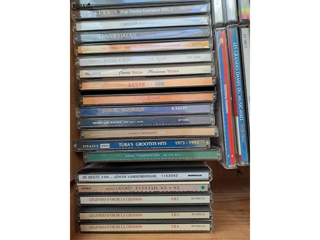 Lot 102 - lot cd's 'chansons': belgisch, nederlands, frans - afbeelding 3 van  3