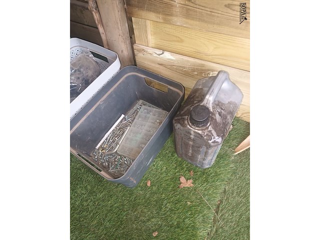 Lot 102 - lot werkmateriaal - afbeelding 7 van  8