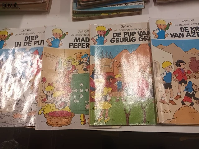 Lot 102 - strips jommeke. 30 stuks - afbeelding 3 van  5