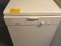 Lot 102 - vaatwasmachine miele - afbeelding 1 van  4