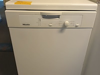 Lot 102 - vaatwasmachine miele - afbeelding 2 van  4