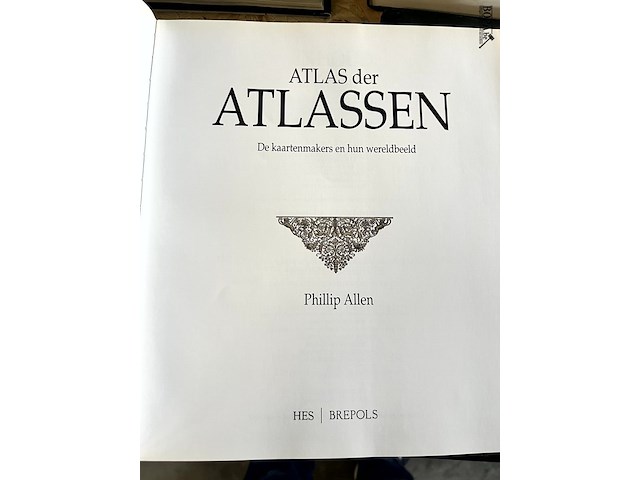 Lot 103 - atlas der atlassen de kaartenmakers en hun nwereldbeeld - afbeelding 2 van  6