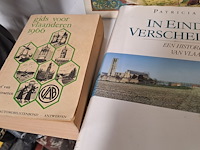 Lot 103 - boeken over vlaanderen 5 stuks - afbeelding 4 van  4