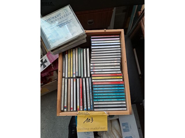 Lot 103 - lot cd's klassieke muziek en opera oa hayden, mahler - afbeelding 1 van  3