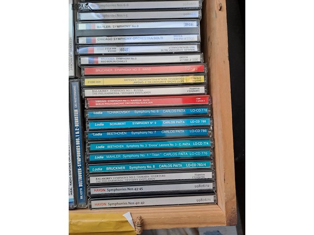 Lot 103 - lot cd's klassieke muziek en opera oa hayden, mahler - afbeelding 2 van  3