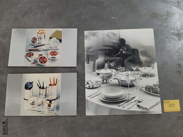 Lot 103 - lot reclame displays luxemerken - afbeelding 1 van  3