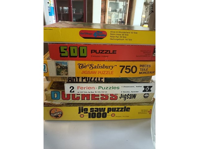 Lot 103 - puzzels. 7 stuks - afbeelding 2 van  2