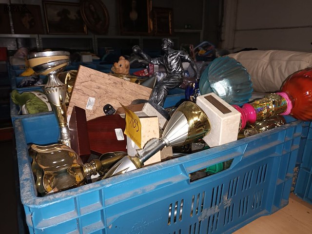 Lot 103 - trofeeën - afbeelding 3 van  3