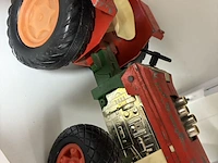 Lot 103 - vintage bull farmer massey ferguson tractor - afbeelding 2 van  3