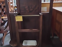 Lot 104 - antieken houten halmeubel/kapstok met spiegel, opbergvak en - afbeelding 3 van  8