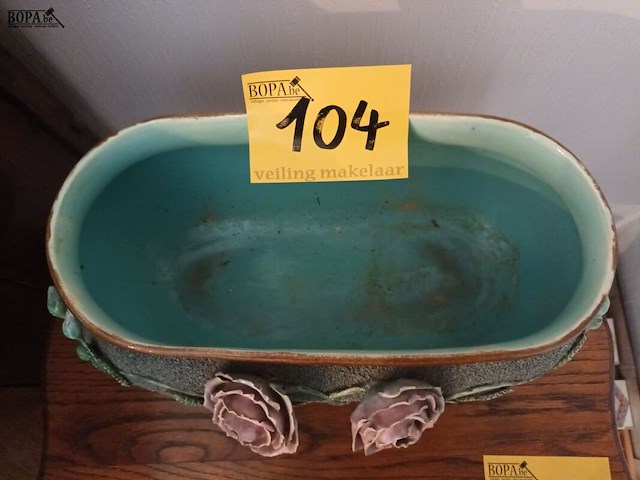 Lot 104 - bloempot art-nouveau - afbeelding 5 van  6