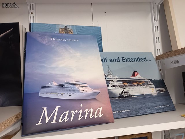 Lot 104 - boeken over cruiseschepen. 4 stuks - afbeelding 2 van  4