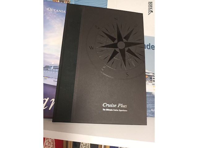 Lot 104 - boeken over cruiseschepen. 4 stuks - afbeelding 4 van  4