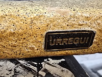 Lot 104 - charlie chaplin beeld met kind - afbeelding 3 van  4