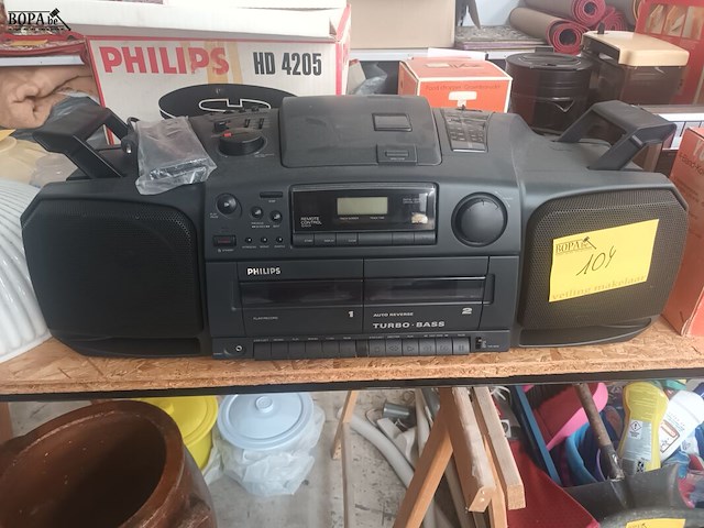Lot 104 - draagbare radio/cd/cassette philips - afbeelding 1 van  4