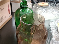 Lot 104 - glaswerk. 9 stuks - afbeelding 2 van  4