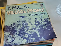 Lot 104 - muziek singles. 32 stuks - afbeelding 3 van  5