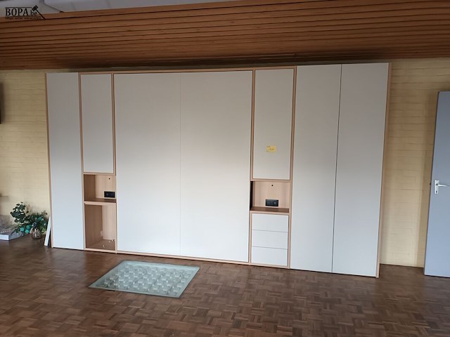 Lot 104 - opklapbed met ombouw - afbeelding 4 van  4