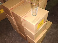 Lot 104 - stella artois glazen in doos. 21 stuks - afbeelding 3 van  3