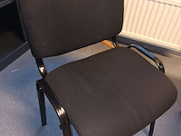 Lot 104 - vergaderstoel. 15 stuks - afbeelding 1 van  2