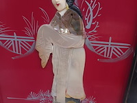 Lot 105 - chinese kaders met parelmoer. 2 stuks - afbeelding 4 van  5