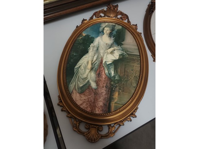 Lot 105 - goudkleurige kaders. 3 stuks - afbeelding 2 van  4