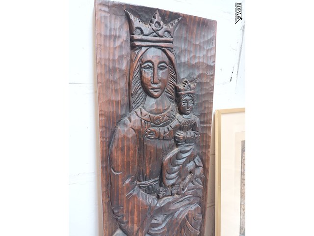 Lot 105 - houten paneel maria met kind - afbeelding 2 van  4