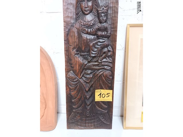 Lot 105 - houten paneel maria met kind - afbeelding 4 van  4