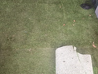 Lot 105 - lot kunstgras - afbeelding 3 van  4