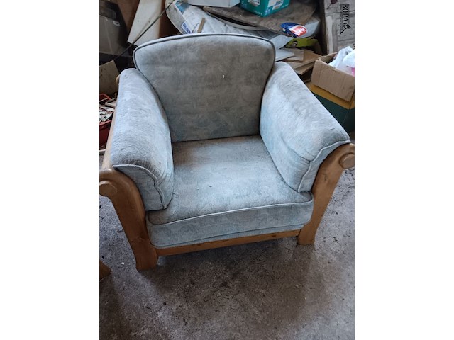 Lot 105 - salon - afbeelding 2 van  8