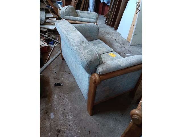 Lot 105 - salon - afbeelding 5 van  8