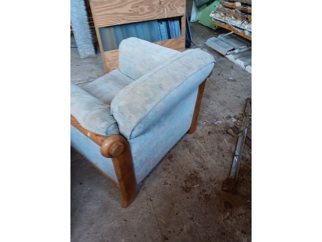 Lot 105 - salon - afbeelding 6 van  8