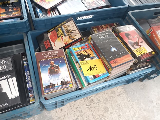 Lot 105 - videocassettes - afbeelding 5 van  5
